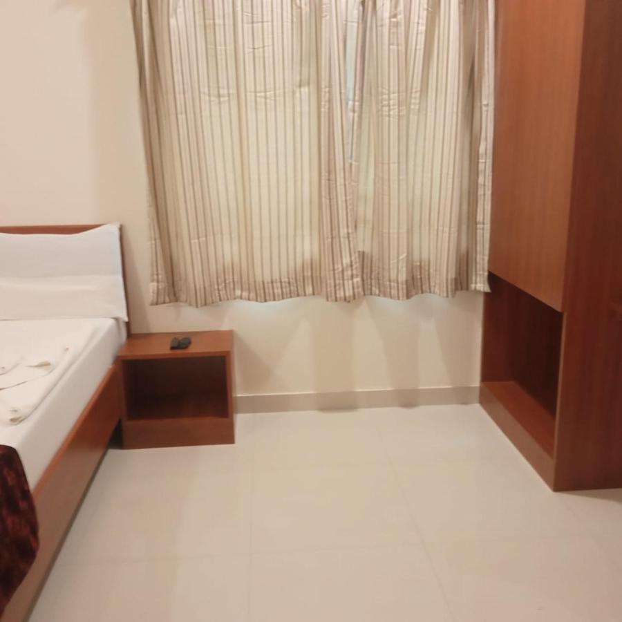 Mulberry Inn Bangalore Dış mekan fotoğraf