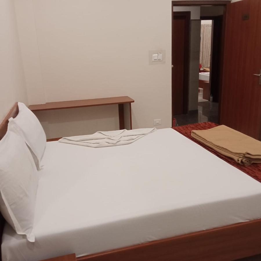 Mulberry Inn Bangalore Dış mekan fotoğraf