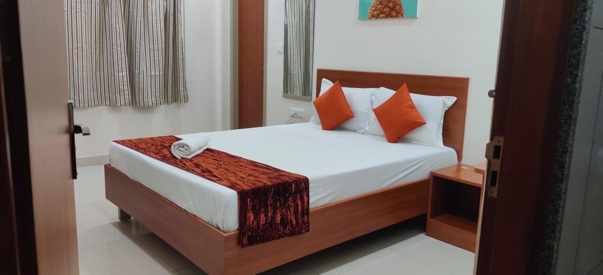 Mulberry Inn Bangalore Dış mekan fotoğraf