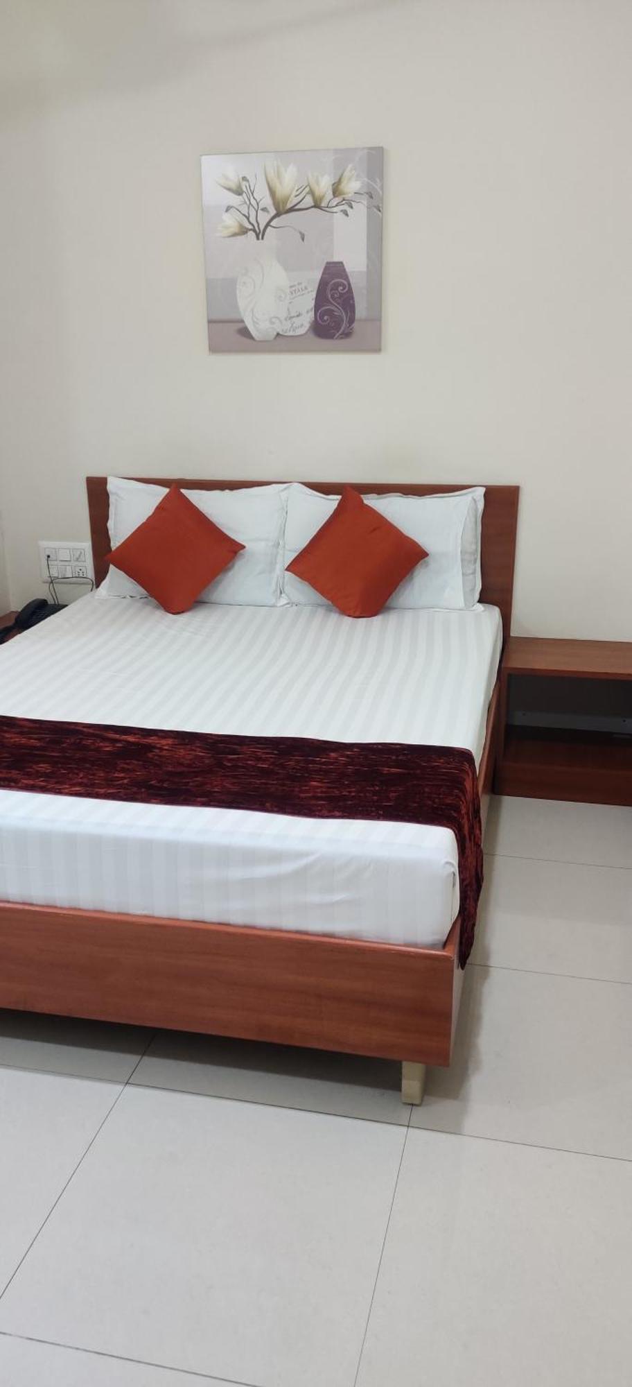 Mulberry Inn Bangalore Dış mekan fotoğraf